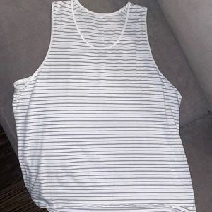Men’s Lululemon tank